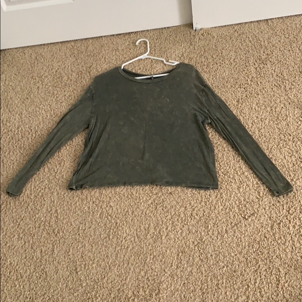 Long sleeve distressed army green tee